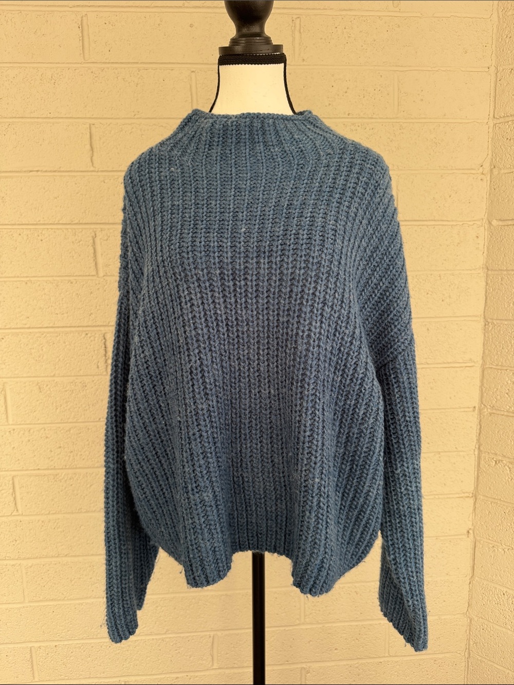 Bishop + Young Mockneck Chunky Knit Blue Sweater Small